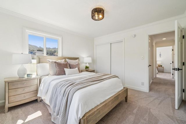 330 Paloma Avenue, Pacifica, CA 94044