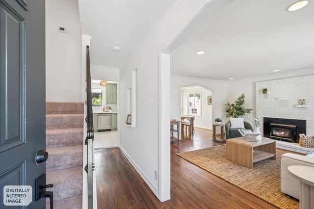 330 Paloma Avenue, Pacifica, CA 94044