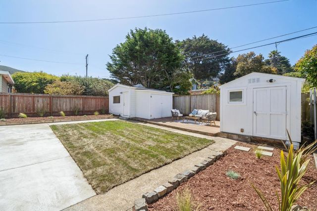 330 Paloma Avenue, Pacifica, CA 94044