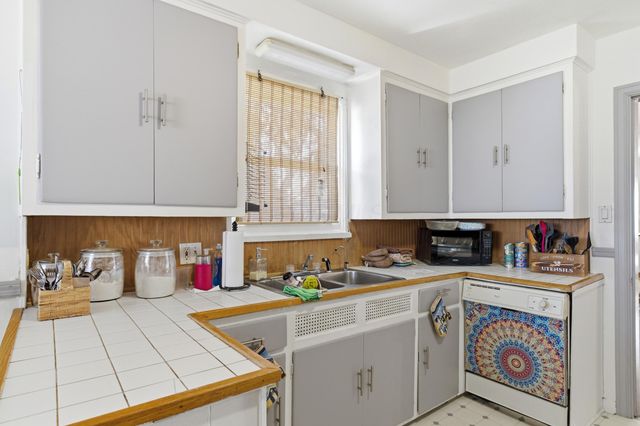 760 Chestershire Road, Columbus, OH 43204