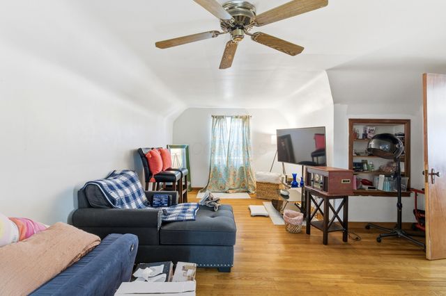 760 Chestershire Road, Columbus, OH 43204