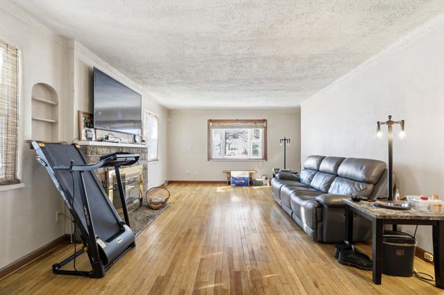 760 Chestershire Road, Columbus, OH 43204