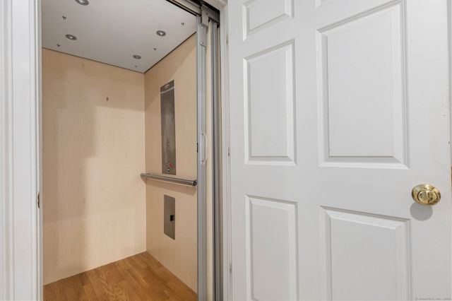 85 Camp Avenue APT 7I, Stamford, CT 06907
