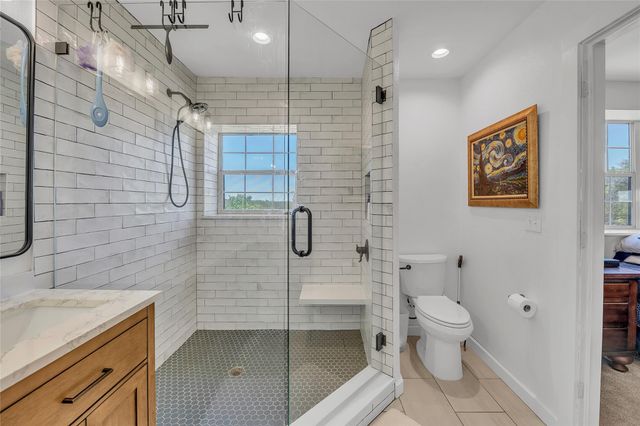 260 Flatrock TRL, Marble Falls, TX 78654