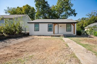 3824 Stuart Drive, Fort Worth, TX 76110