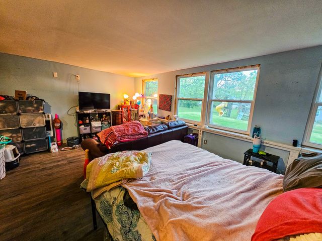 206 Hilltop Dr, Shelbyville, TN 37160