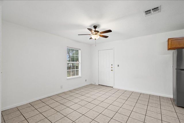 904 Montopolis DR, Austin, TX 78741