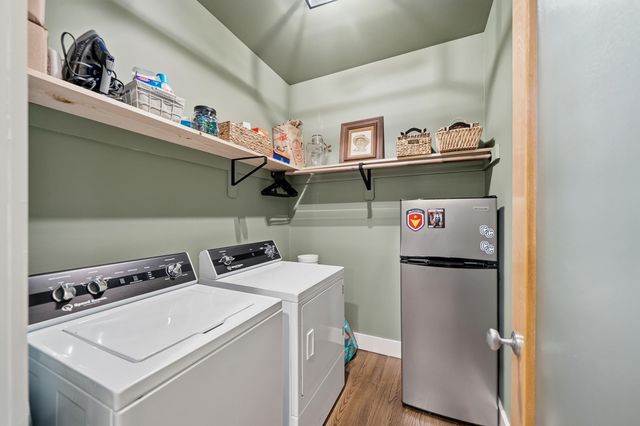 820 E HAPPY HOLLOW RD, Columbia, MO 65203