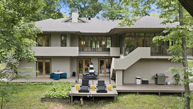 820 E HAPPY HOLLOW RD, Columbia, MO 65203