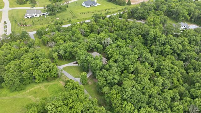 820 E HAPPY HOLLOW RD, Columbia, MO 65203