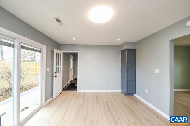 6115 ALBERTA DR, Crozet, VA 22932