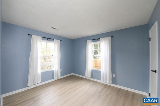 6115 ALBERTA DR, Crozet, VA 22932