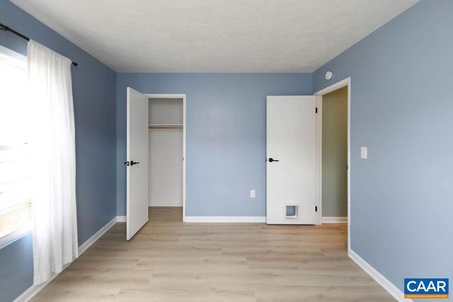 6115 ALBERTA DR, Crozet, VA 22932