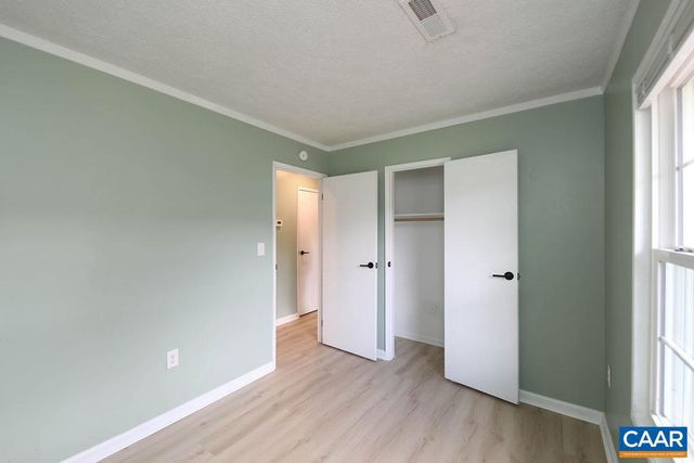 6115 ALBERTA DR, Crozet, VA 22932