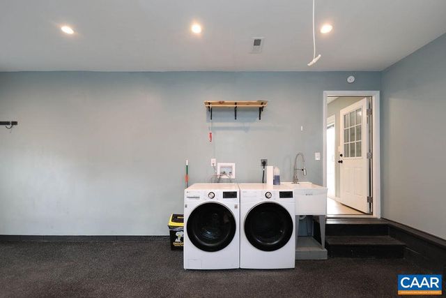 6115 ALBERTA DR, Crozet, VA 22932