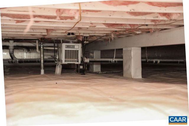 6115 ALBERTA DR, Crozet, VA 22932