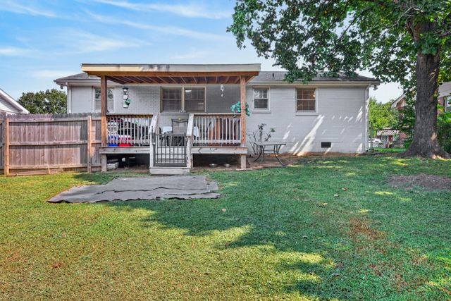 528 Singer Dr, Madison, TN 37115