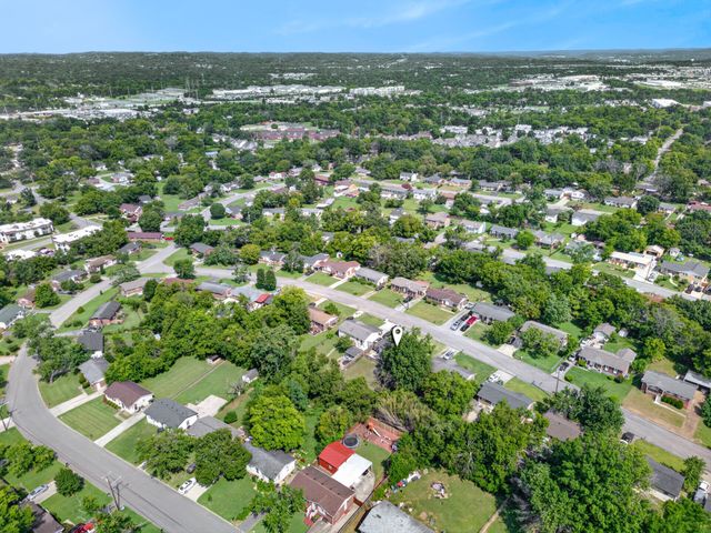 528 Singer Dr, Madison, TN 37115