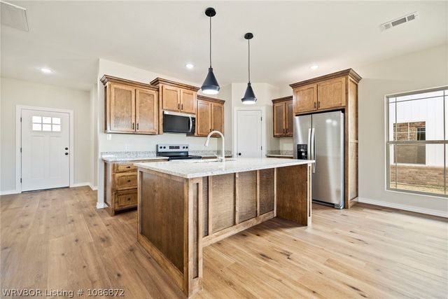 916 N 13th, Fort Smith, AR 72901