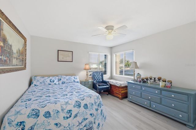 33 ANNAPOLIS LANE, Rotonda West, FL 33947