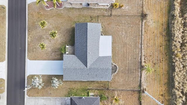 33 ANNAPOLIS LANE, Rotonda West, FL 33947