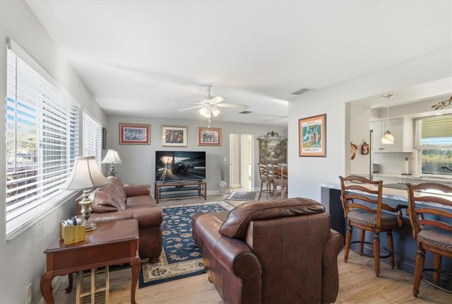 33 ANNAPOLIS LANE, Rotonda West, FL 33947