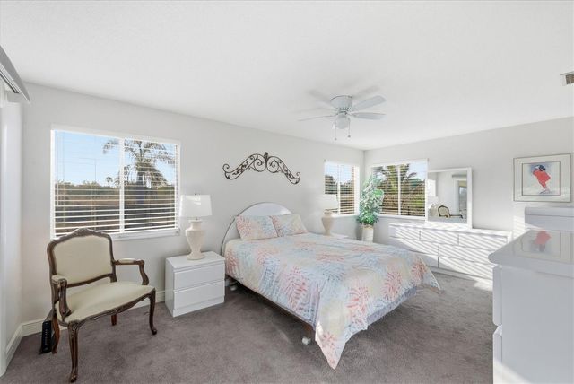 33 ANNAPOLIS LANE, Rotonda West, FL 33947