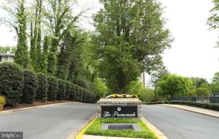 5225 POOKS HILL RD #828N, Bethesda, MD 20814