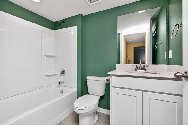 1731 Roebling Road, Adel, IA 50003