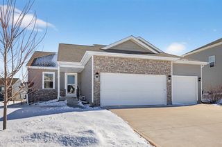 1731 Roebling Road, Adel, IA 50003