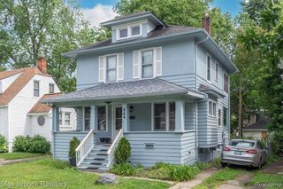 464 E Cambourne Street, Ferndale, MI 48220