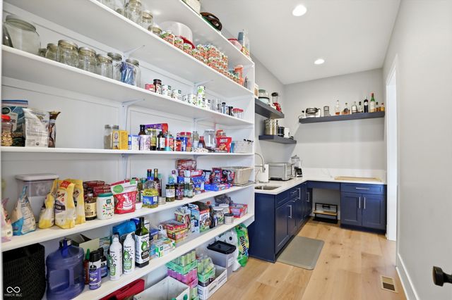 17112 Sanders Farm Circle, Westfield, IN 46074