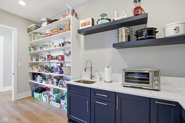 17112 Sanders Farm Circle, Westfield, IN 46074