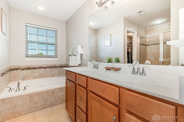 5618 Rachels View, Hamilton, OH 45011