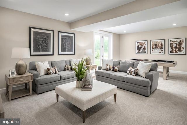 9415 FOUNDERS LN, Perry Hall, MD 21128