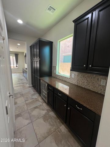 1630 W BLAYLOCK Drive, Phoenix, AZ 85085