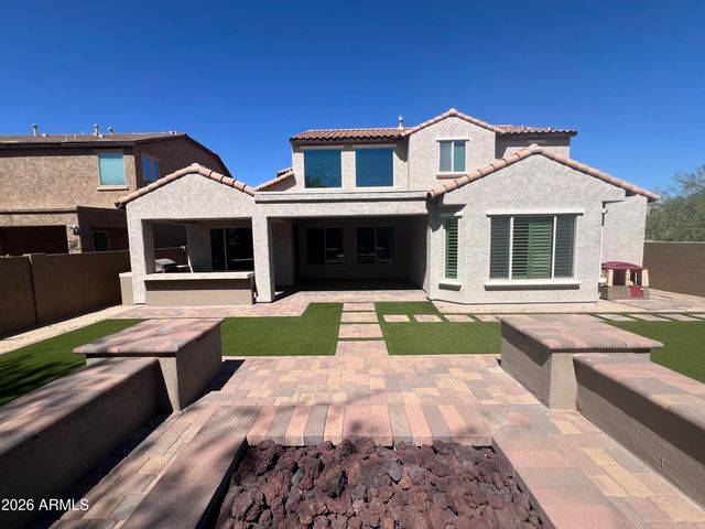 1630 W BLAYLOCK Drive, Phoenix, AZ 85085