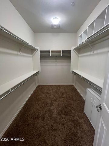 1630 W BLAYLOCK Drive, Phoenix, AZ 85085