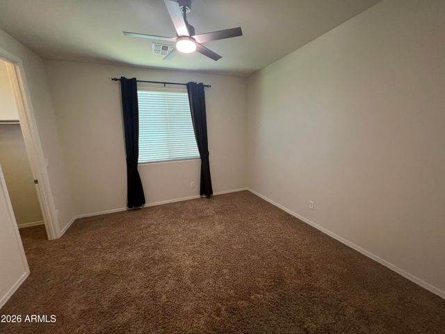 1630 W BLAYLOCK Drive, Phoenix, AZ 85085