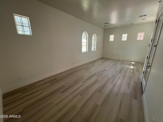 1630 W BLAYLOCK Drive, Phoenix, AZ 85085