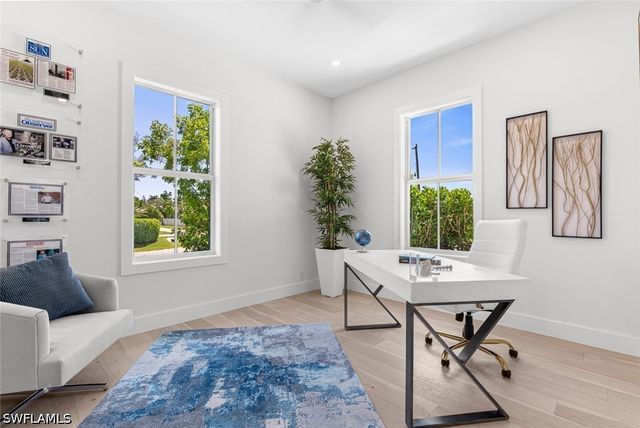 1984 Frederick ST, Naples, FL 34112