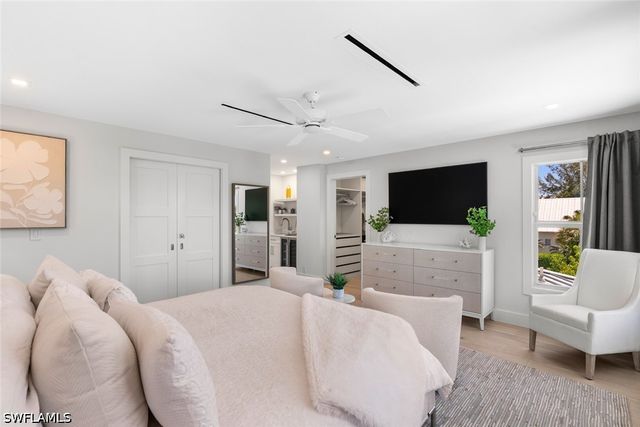 1984 Frederick ST, Naples, FL 34112