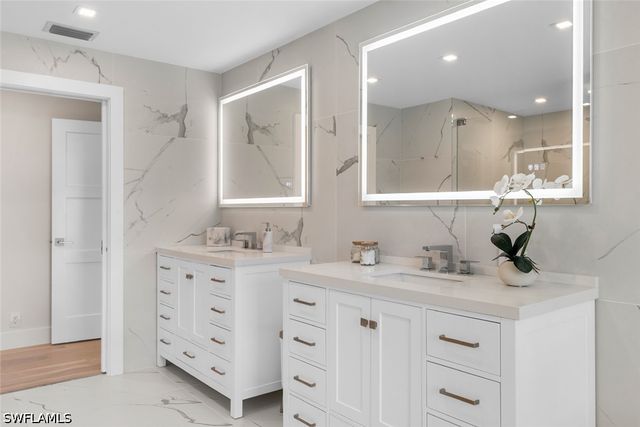 1984 Frederick ST, Naples, FL 34112