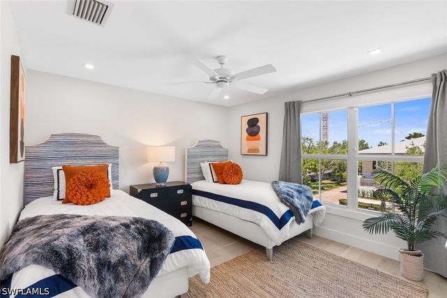 1984 Frederick ST, Naples, FL 34112