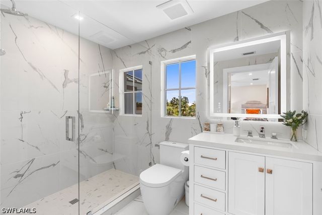 1984 Frederick ST, Naples, FL 34112