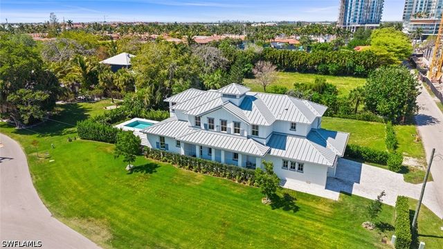 1984 Frederick ST, Naples, FL 34112