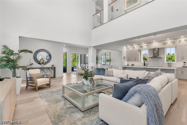 1984 Frederick ST, Naples, FL 34112