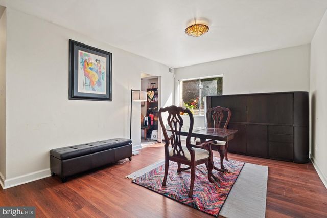 11616 Vantage Hill Rd Unit 2C, Reston, VA 20190