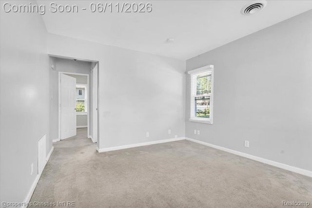 1754 E Harry Avenue, Hazel Park, MI 48030