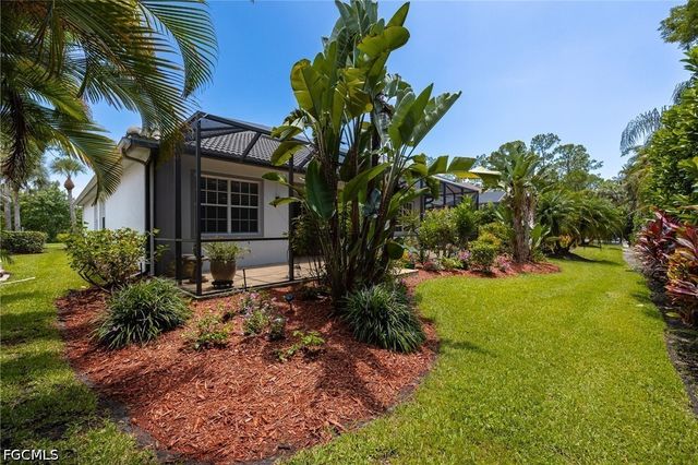 15909 Delasol LN, Naples, FL 34110